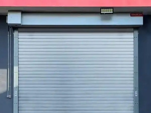 發(fā)泡保溫卷簾門(mén)